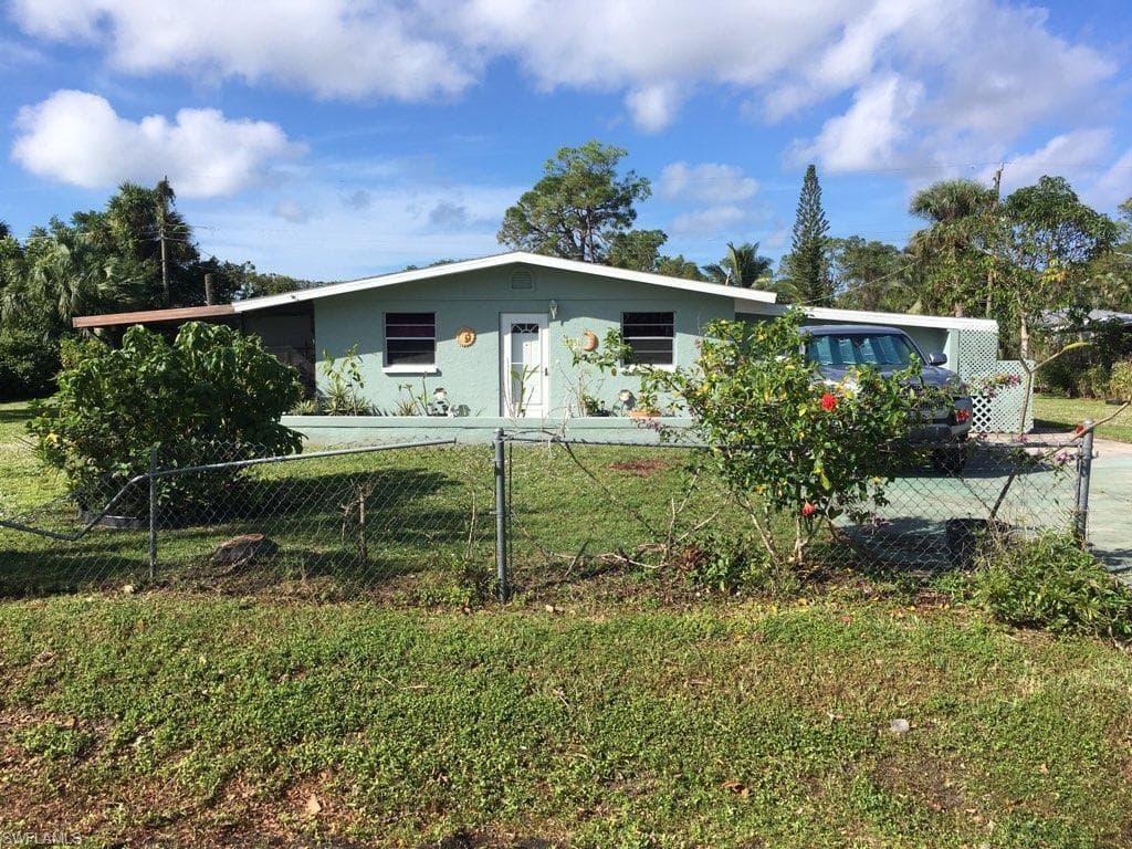 4636 Orchard LN NAPLES, FL 34112