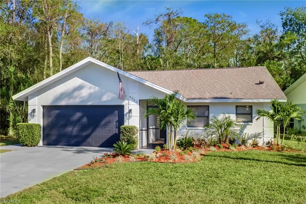 6051 Hollow DR NAPLES, FL 34112