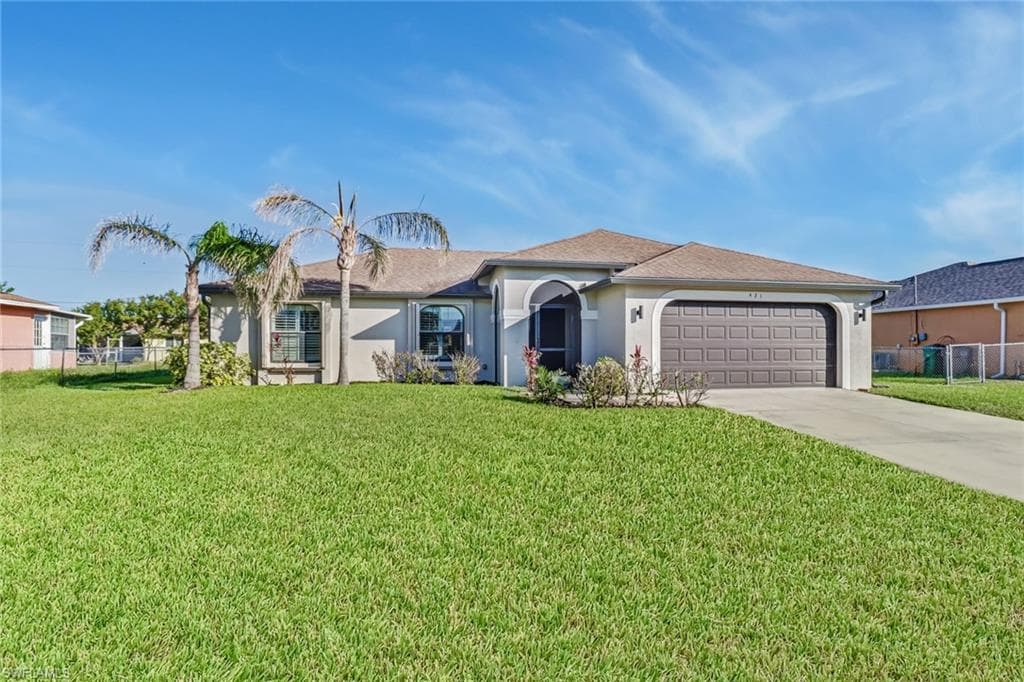 421 SW 43rd ST CAPE CORAL, FL 33914