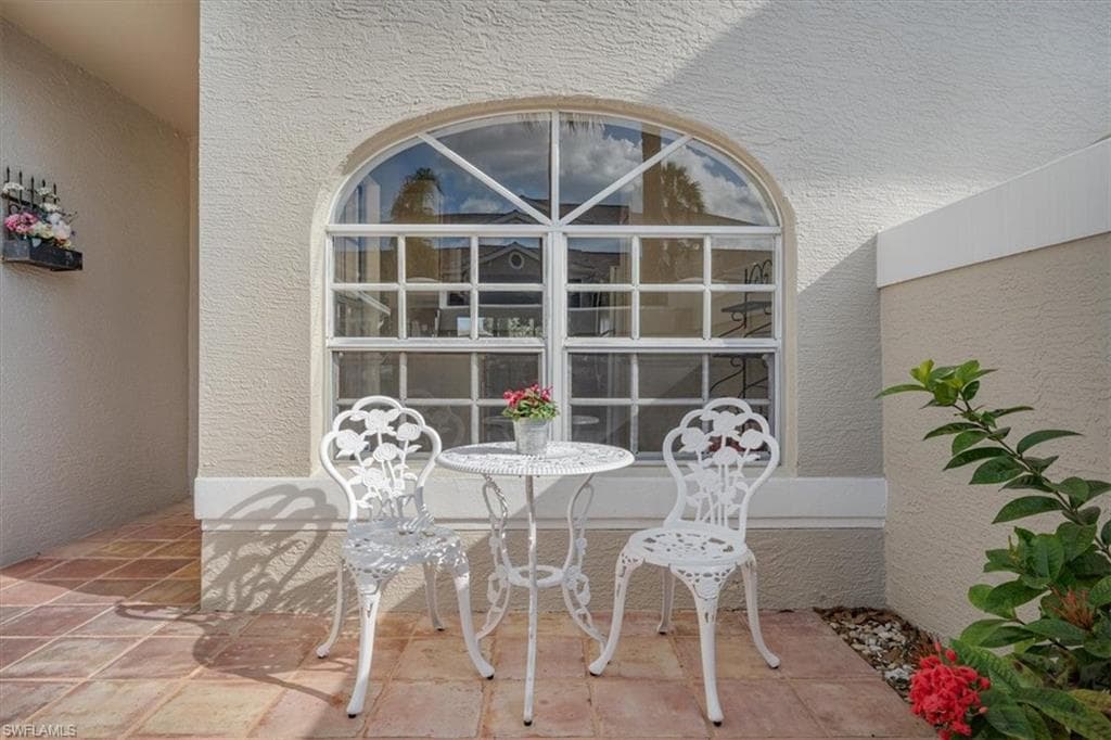 13040 Castle Harbour DR T6 NAPLES, FL 34110