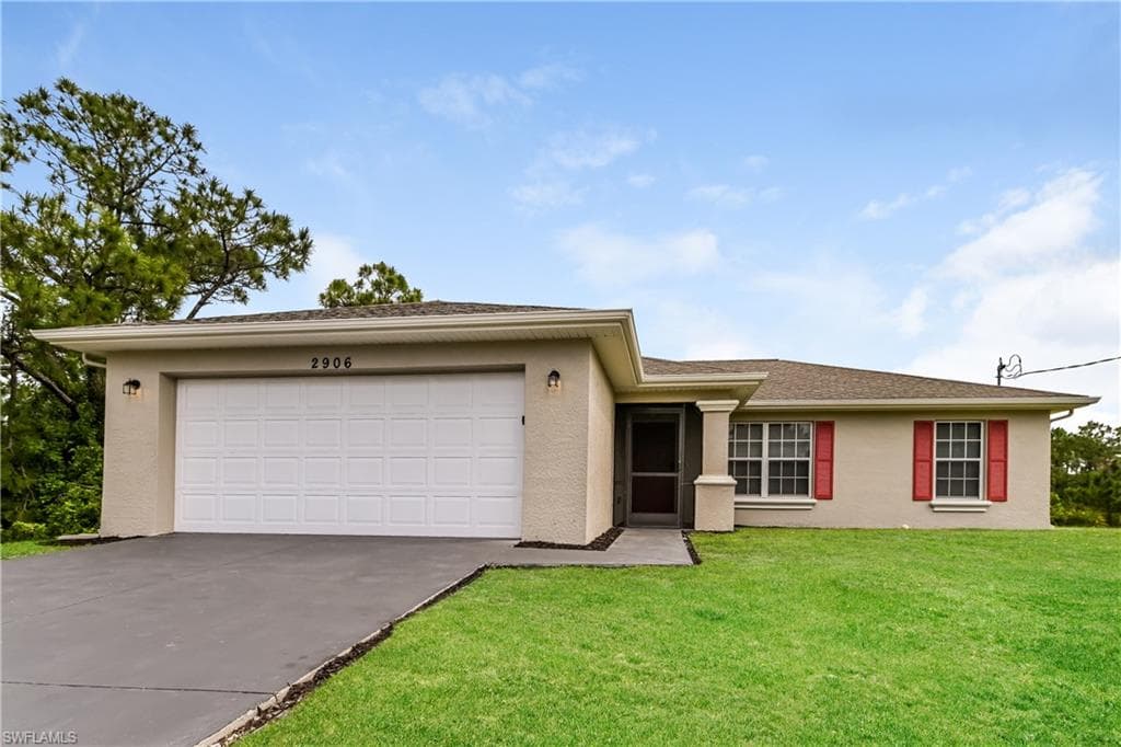 2906 38th ST W LEHIGH ACRES, FL 33971