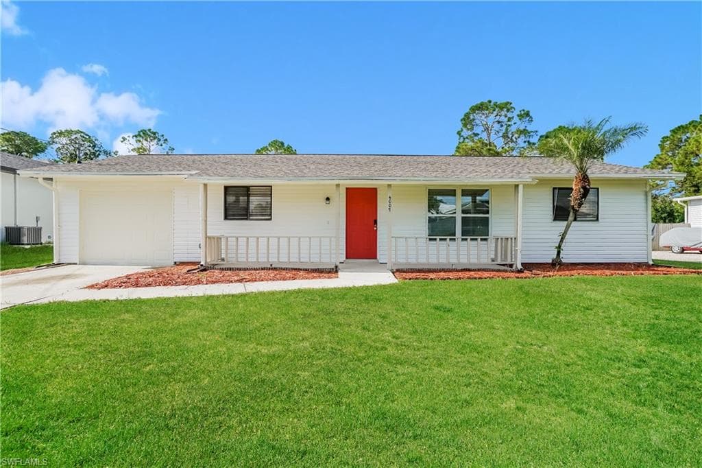 4007 4th ST W LEHIGH ACRES, FL 33971