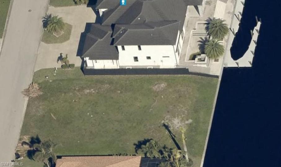 2044 Ottersrest LN CAPE CORAL, FL 33990