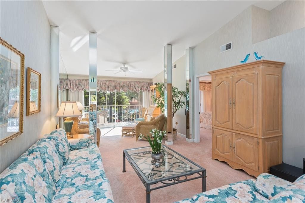 2462 Hidden Lake DR 4 NAPLES, FL 34112