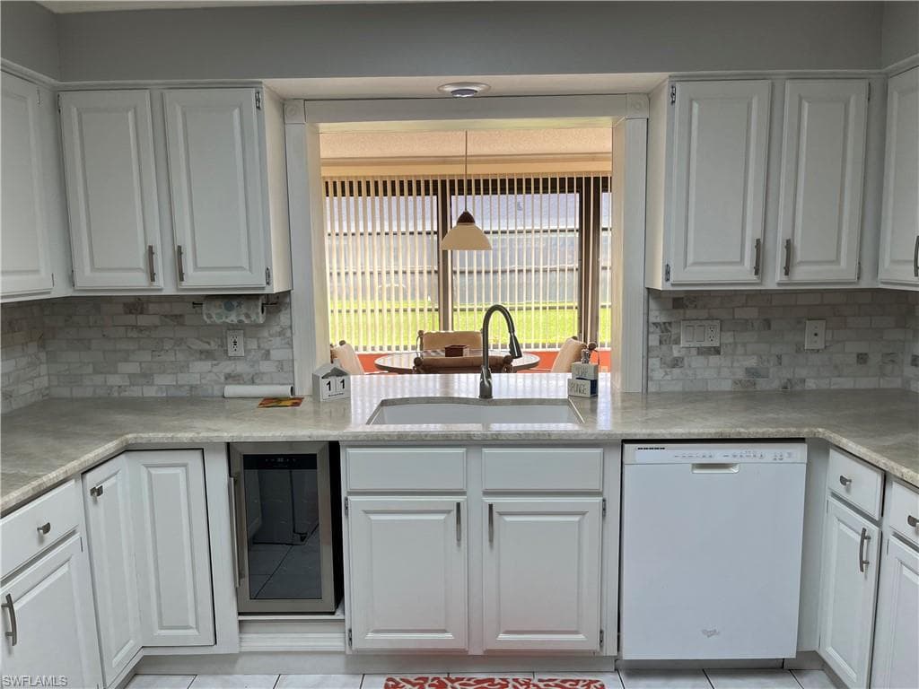 1206 Broadwater DR FORT MYERS, FL 33919