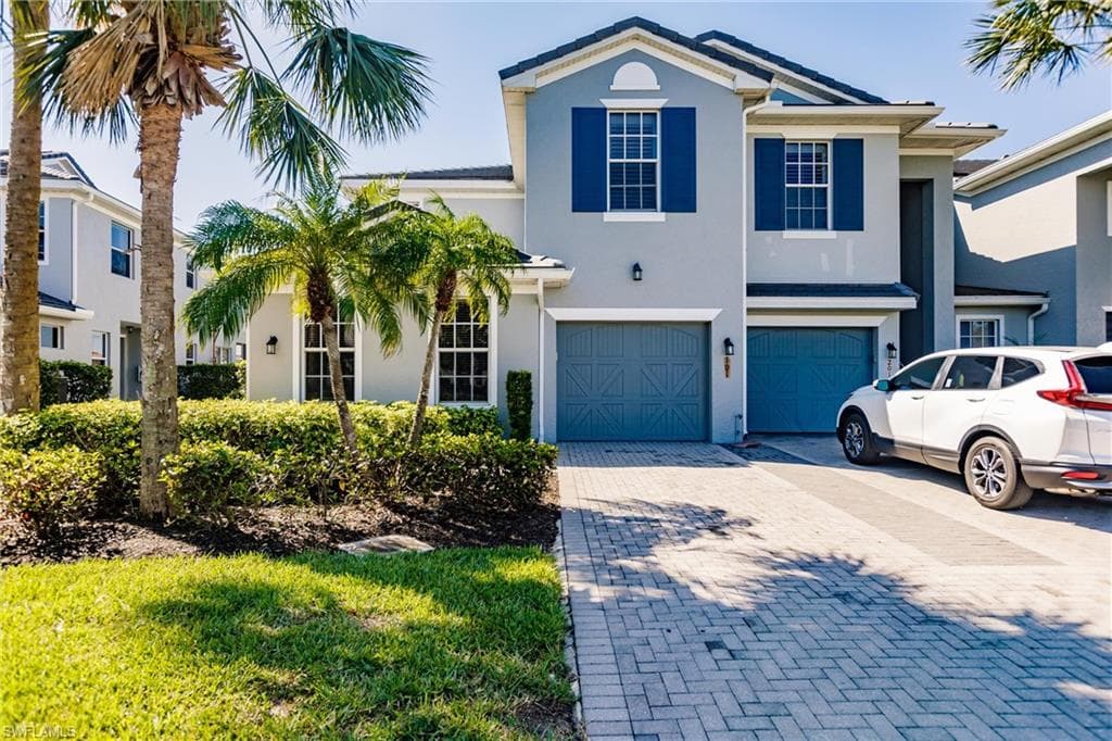 16560 Goldenrod LN 101 ALVA, FL 33920
