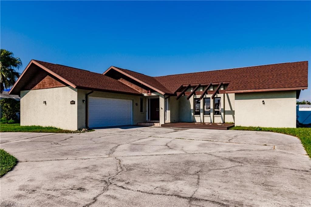 3859 SE 7th PL CAPE CORAL, FL 33904