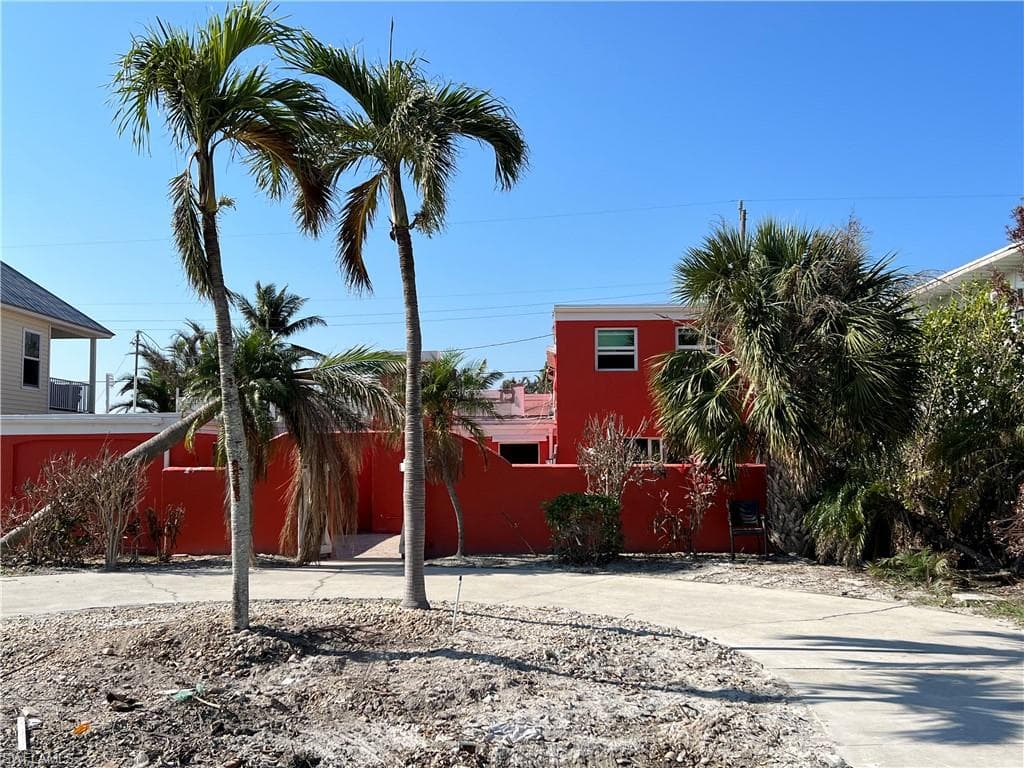 227 Virginia AVE FORT MYERS BEACH, FL 33931