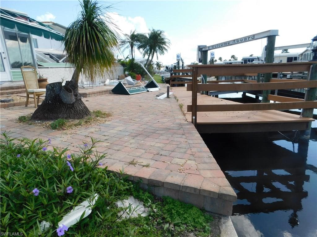 17690 Bryan CT FORT MYERS BEACH, FL 33931