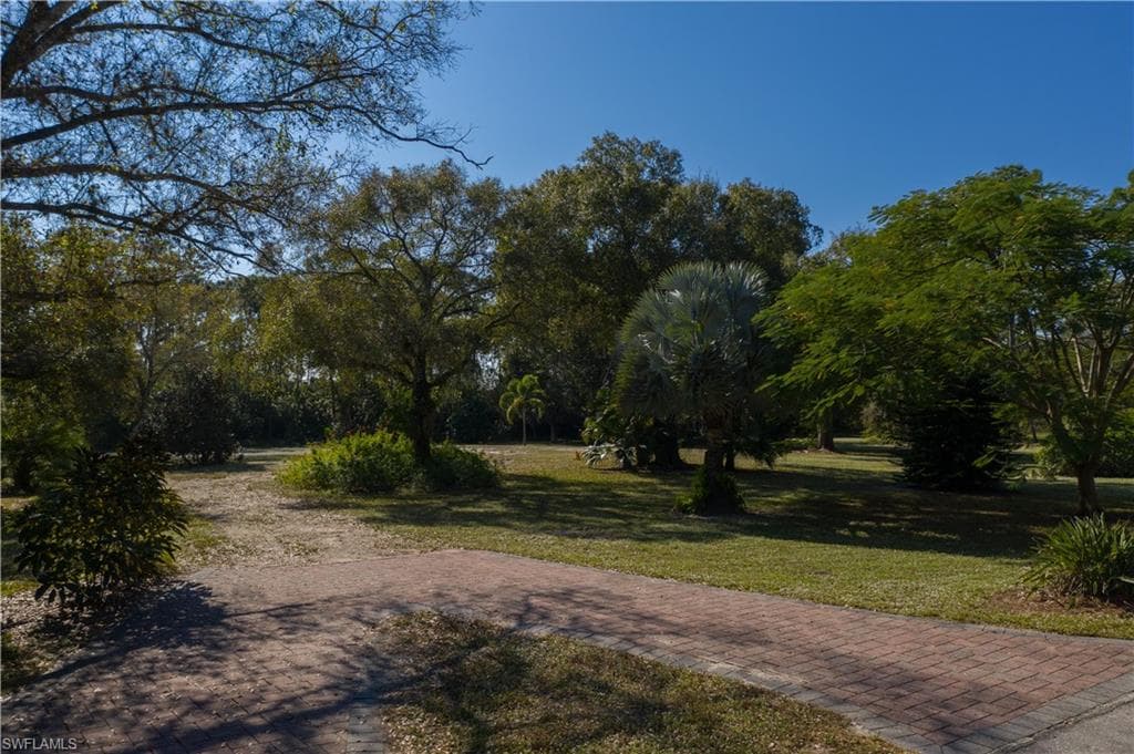 13660 Brynwood LN FORT MYERS, FL 33912