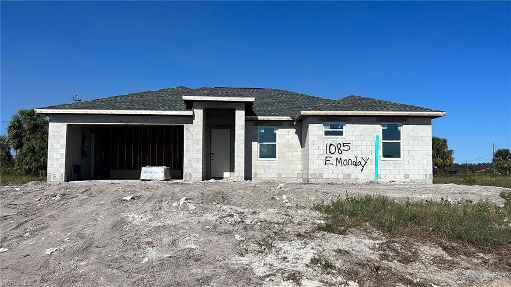 1085 E Monday LN LABELLE, FL 33935