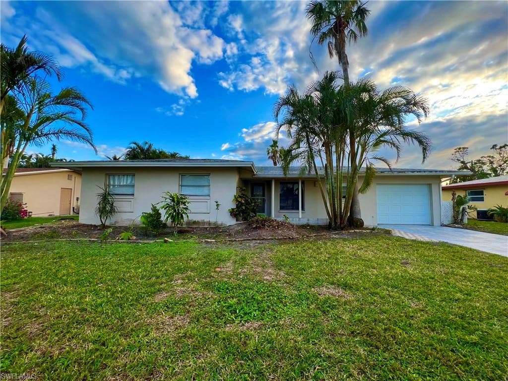 408 Bayshore DR CAPE CORAL, FL 33904