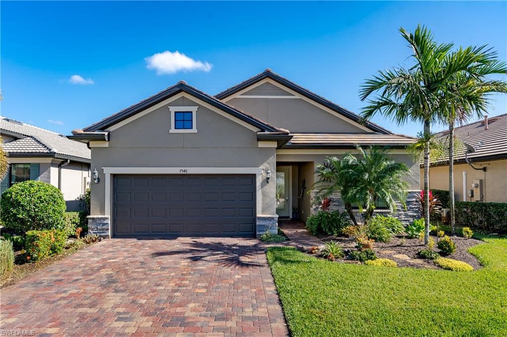 7546 Blackberry DR NAPLES, FL 34114