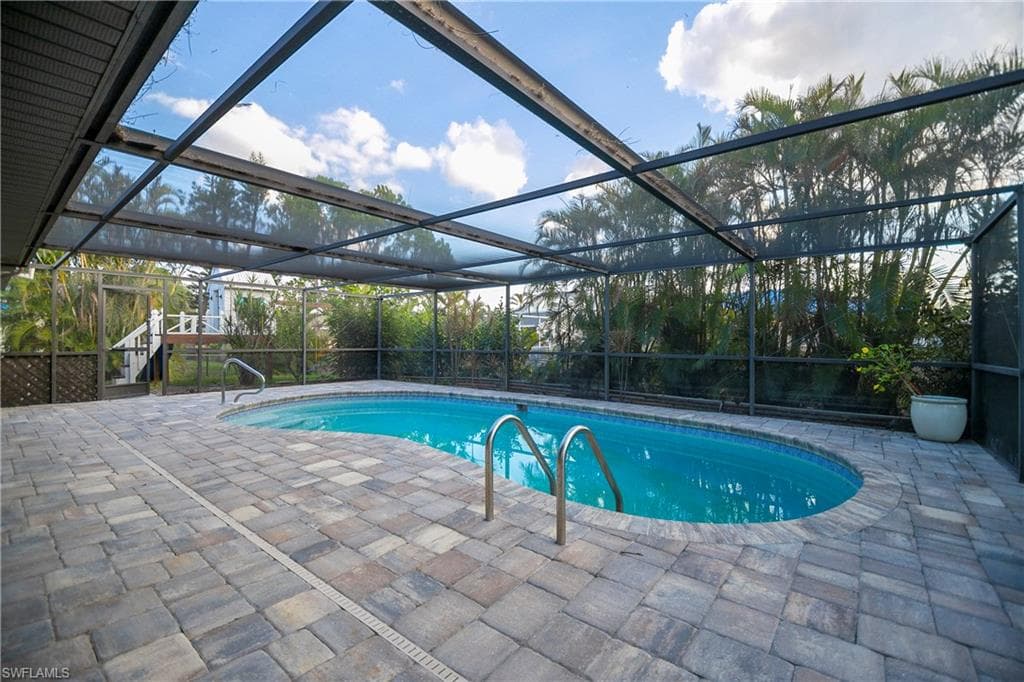 6031 Perthshire LN FORT MYERS, FL 33908