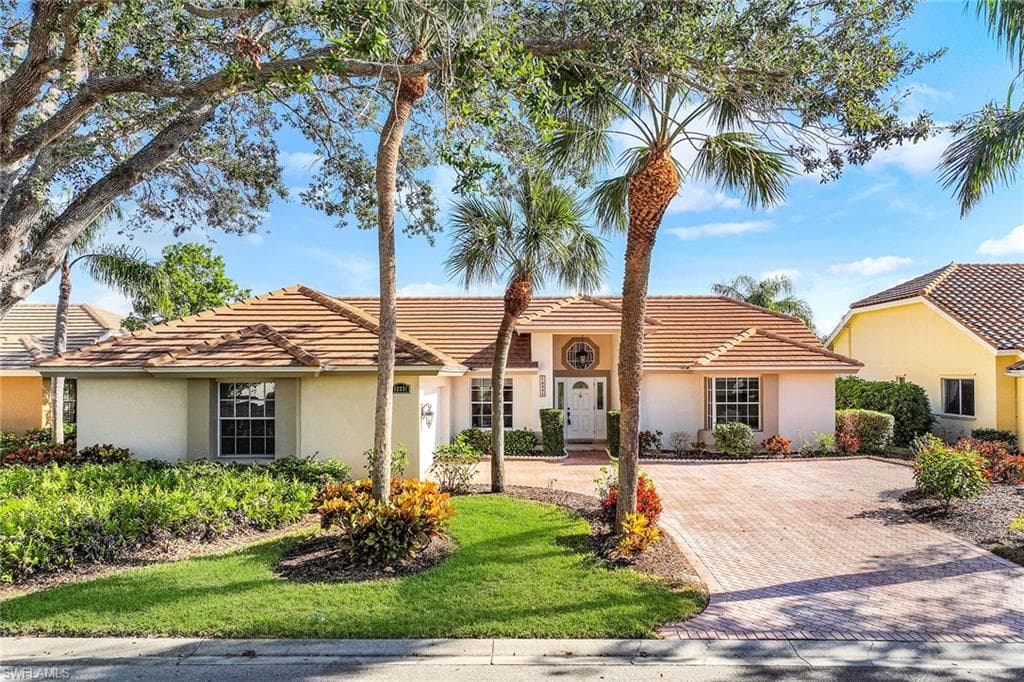 13331 Bridgeford AVE BONITA SPRINGS, FL 34135