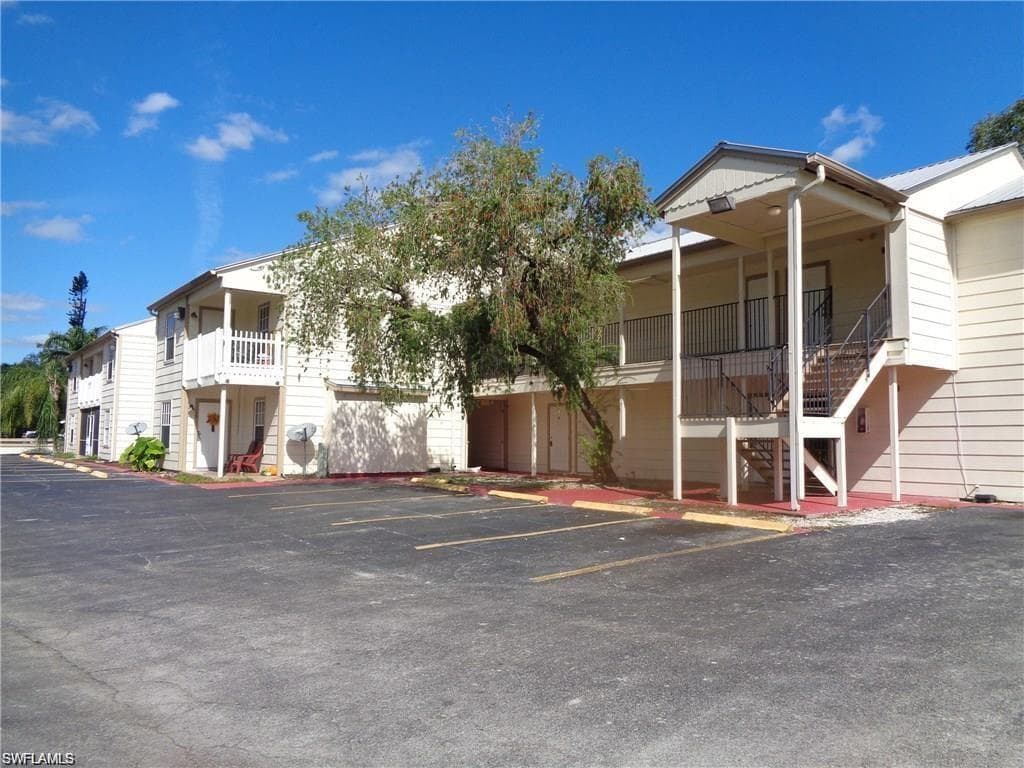 211 Park AVE 13 LABELLE, FL 33935