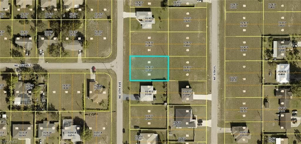 1401 NE 4th AVE CAPE CORAL, FL 33909