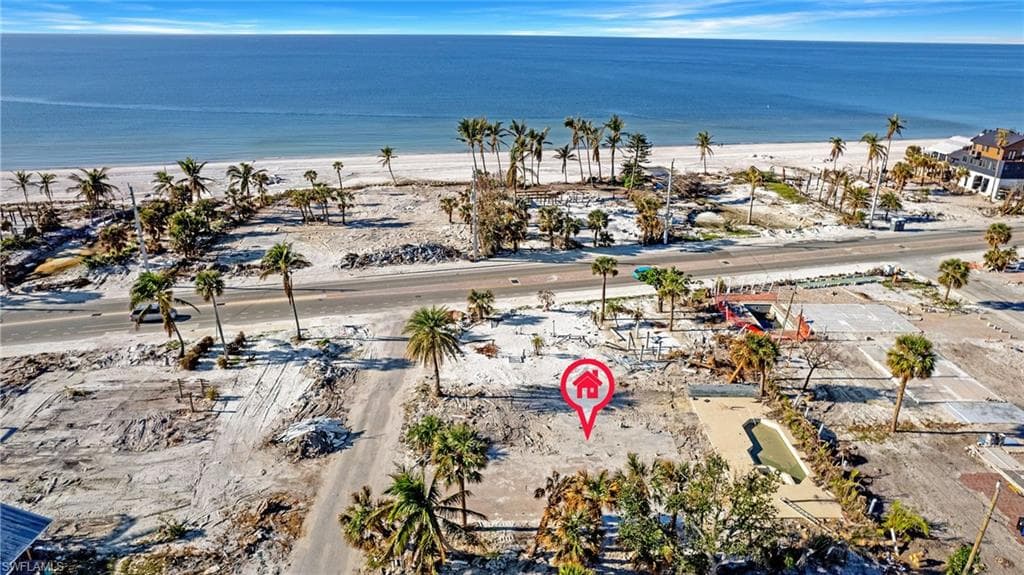 105 Mandalay RD FORT MYERS BEACH, FL 33931