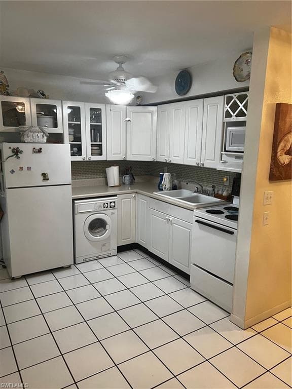828 Wiggins Pass RD 5 NAPLES, FL 34110