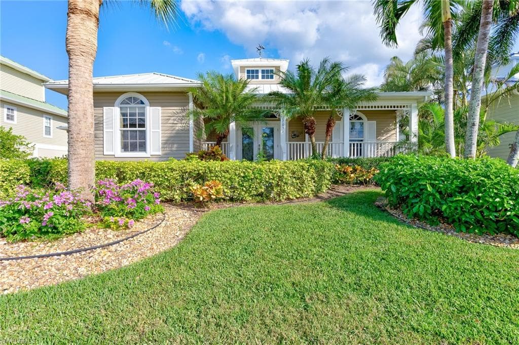 27051 Flamingo DR BONITA SPRINGS, FL 34135