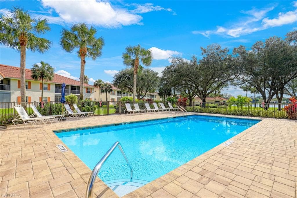 721 Mardel DR 606 NAPLES, FL 34104
