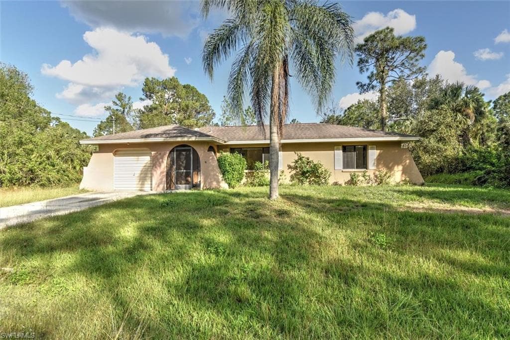 416 Highland AVE LEHIGH ACRES, FL 33972