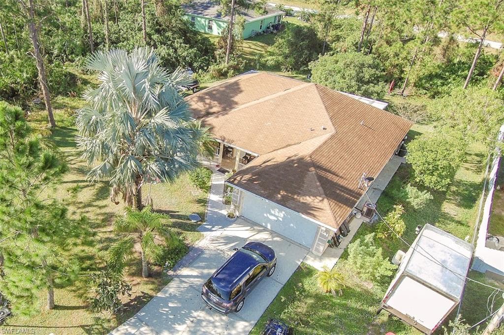 912 Hepburn AVE LEHIGH ACRES, FL 33974