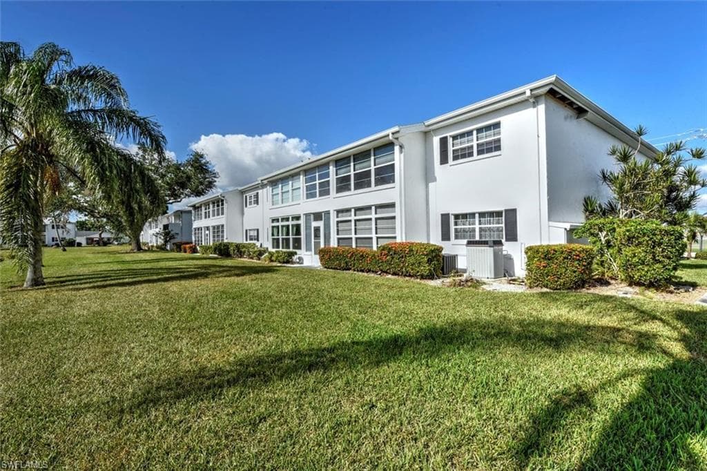 1462 Myerlee Country Club BLVD 2E FORT MYERS, FL 33919