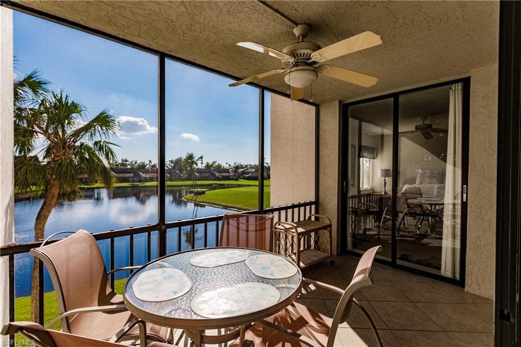 4585 Trawler CT 305 FORT MYERS, FL 33919