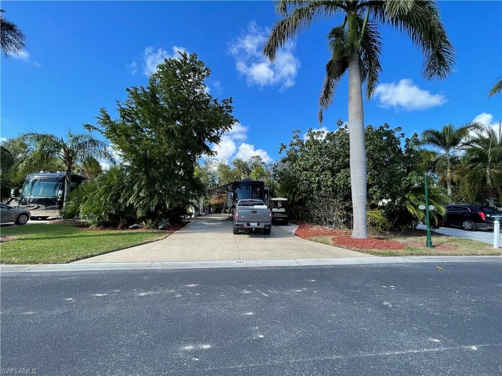 Lot 293 3021 Riverboat LNDG LABELLE, FL 33935
