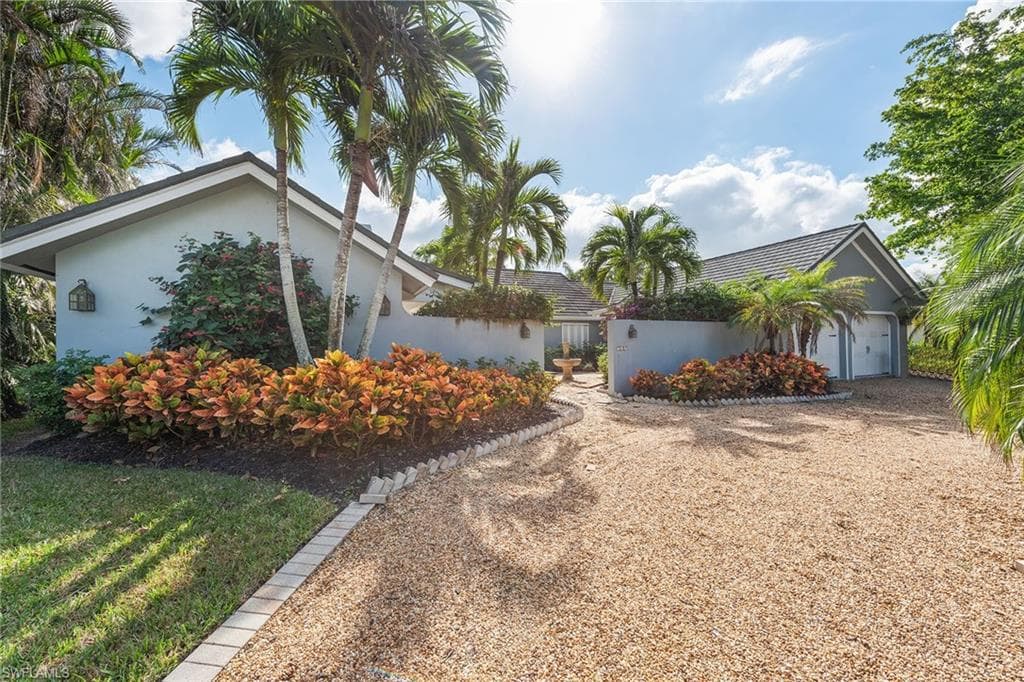 744 Willowhead DR NAPLES, FL 34103