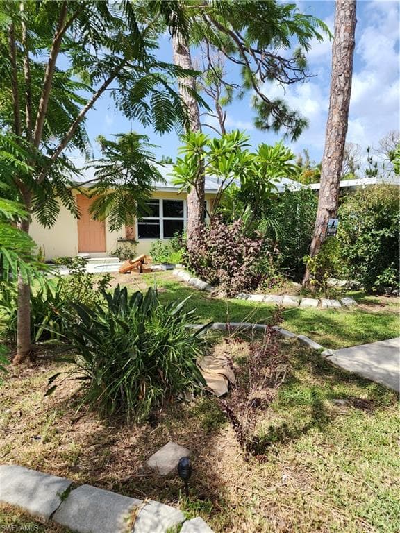 3680 MANGO ST ST. JAMES CITY, FL 33956