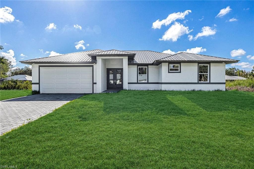 335 4th AVE LABELLE, FL 33935