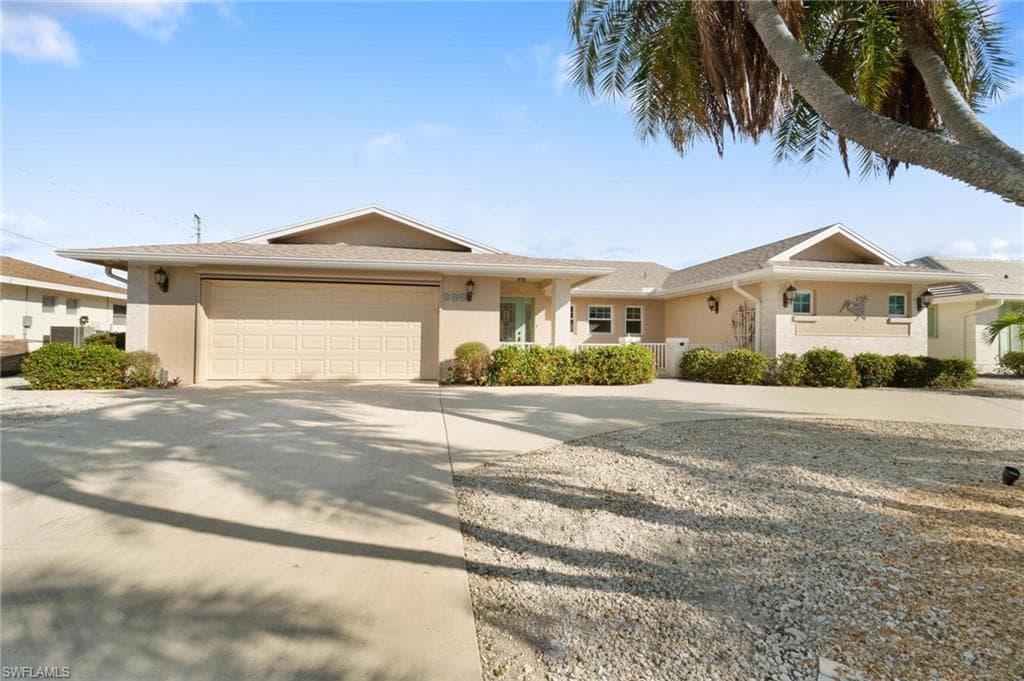 286 3rd ST BONITA SPRINGS, FL 34134