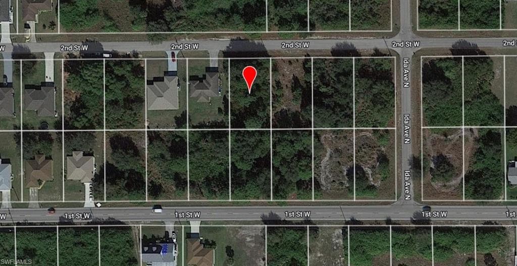 2907 2nd ST W LEHIGH ACRES, FL 33971