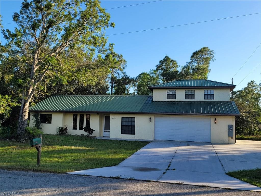 3604 E 3rd ST LEHIGH ACRES, FL 33936