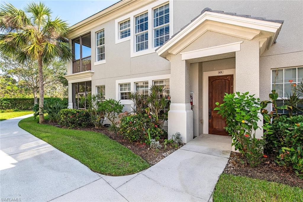 1320 REMINGTON WAY 12101 NAPLES, FL 34110