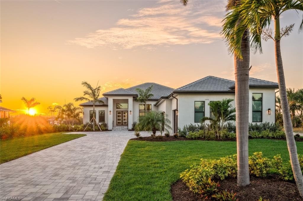 6911 DEEP LAGOON LN FORT MYERS, FL 33919