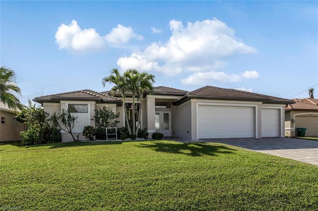 2736 SW 37th TER CAPE CORAL, FL 33914