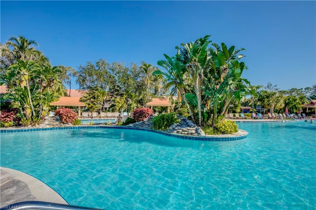 2285 Hidden Lake DR 3607 NAPLES, FL 34112