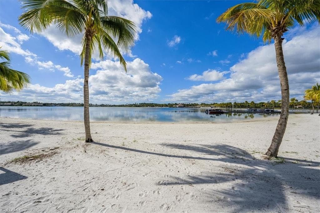 10733 MIRASOL DR 411 MIROMAR LAKES, FL 33913