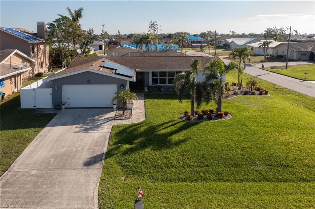2941 SE 10th PL CAPE CORAL, FL 33904