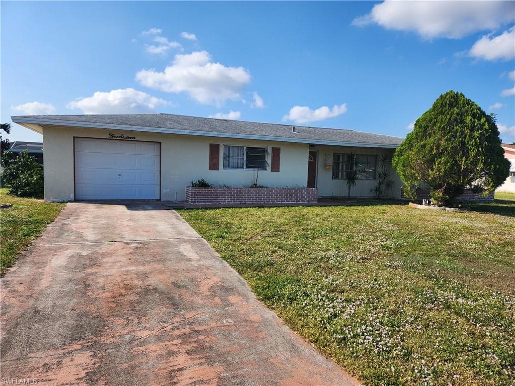 516 Pennview AVE LEHIGH ACRES, FL 33936