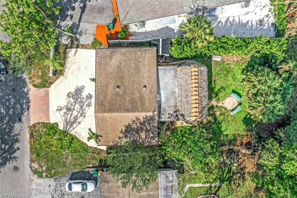 2263 Spruce ST NAPLES, FL 34112