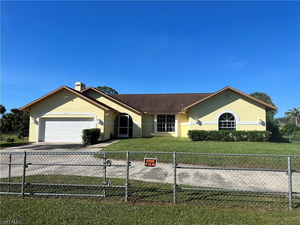 419 Roosevelt AVE LEHIGH ACRES, FL 33936