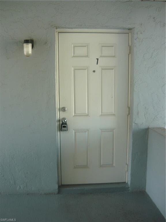 3392 N Key DR 7 NORTH FORT MYERS, FL 33903