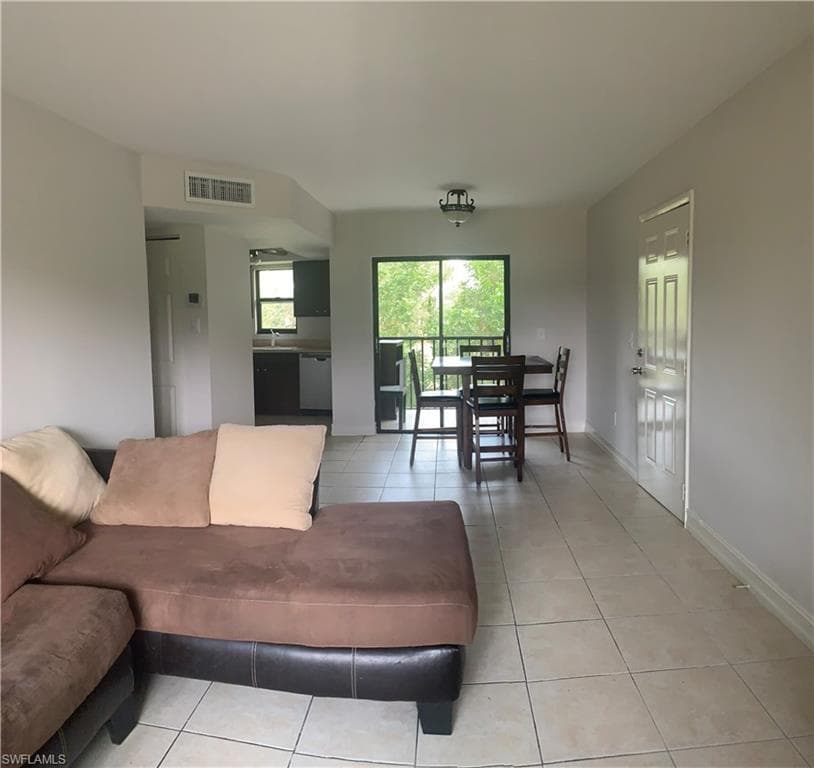 1450 Green Valley CIR 503 NAPLES, FL 34104