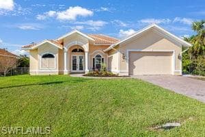 6147 Higgins AVE FORT MYERS, FL 33905