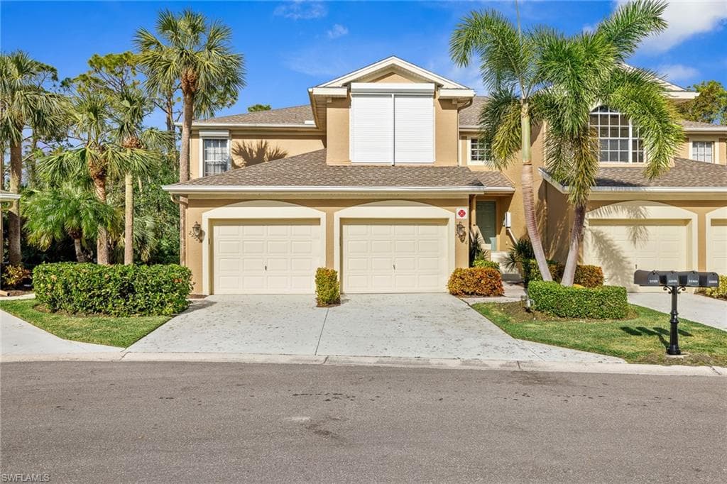 22922 Lone Oak DR 101 ESTERO, FL 33928