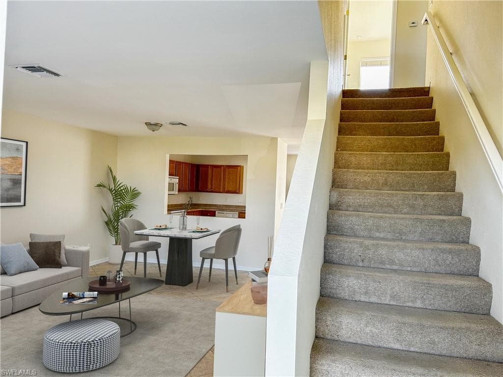 1324 NW 21ST CT CAPE CORAL, FL 33993
